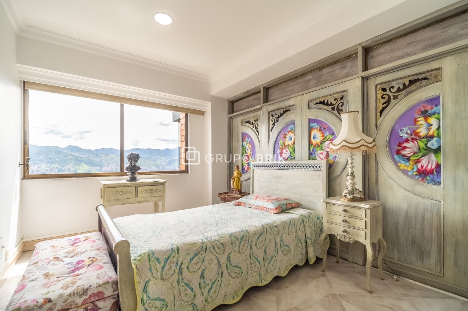 5-bed apartment for sale in El Poblado, Medellín: photo 16 of 28
