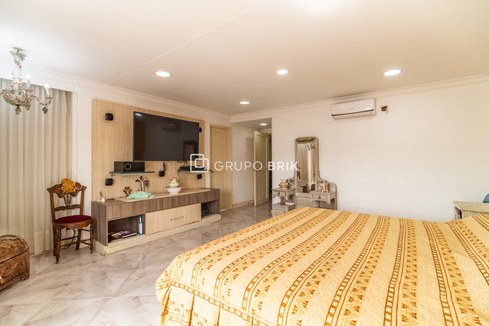 5-bed apartment for sale in El Poblado, Medellín: photo 23 of 28