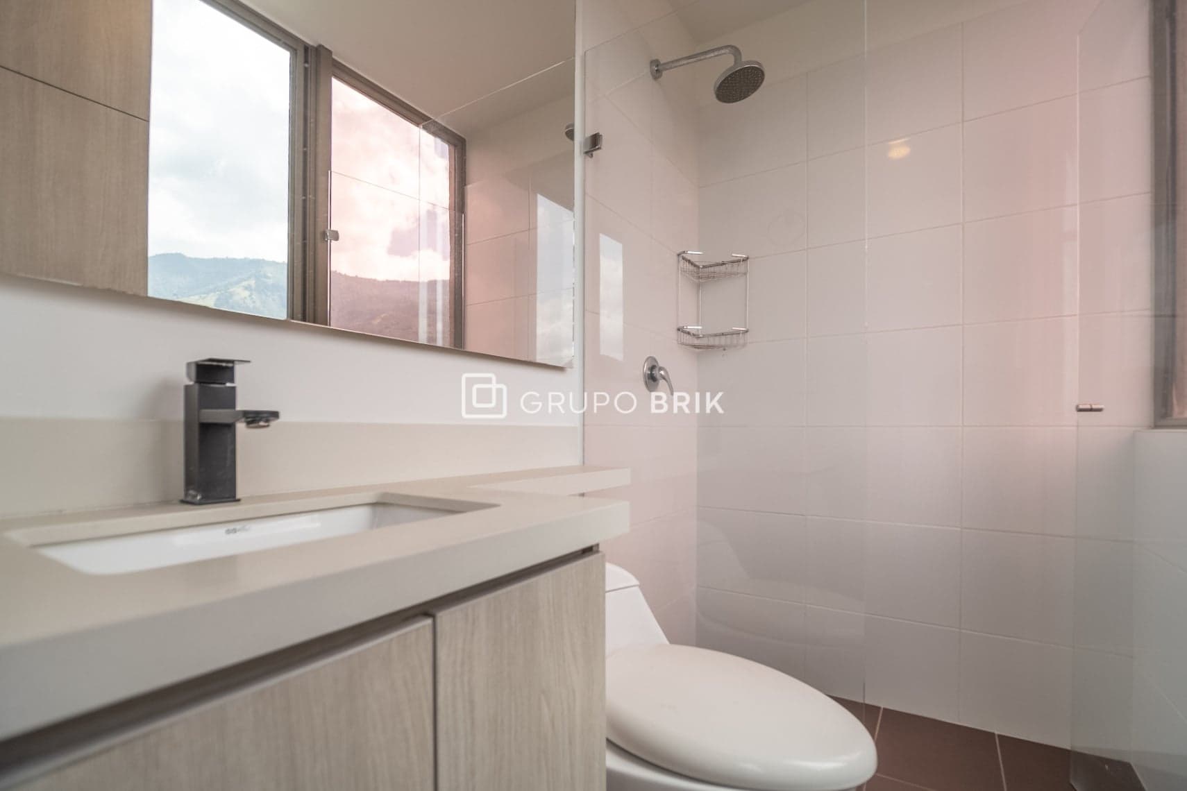 Image 19 of 23