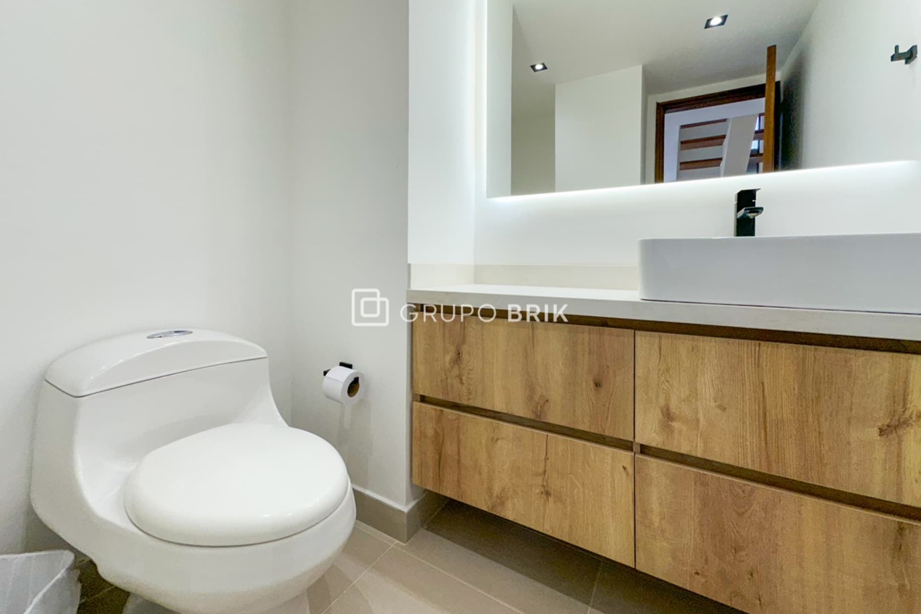 4-bed apartment for sale in El Poblado, Medellín: photo 13 of 31