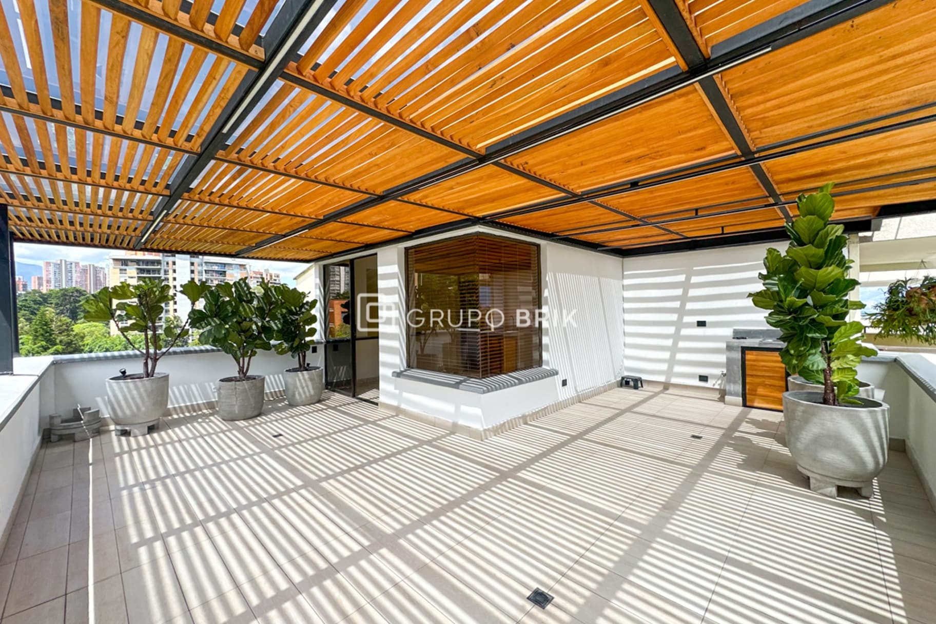 4-bed apartment for sale in El Poblado, Medellín: photo 21 of 31