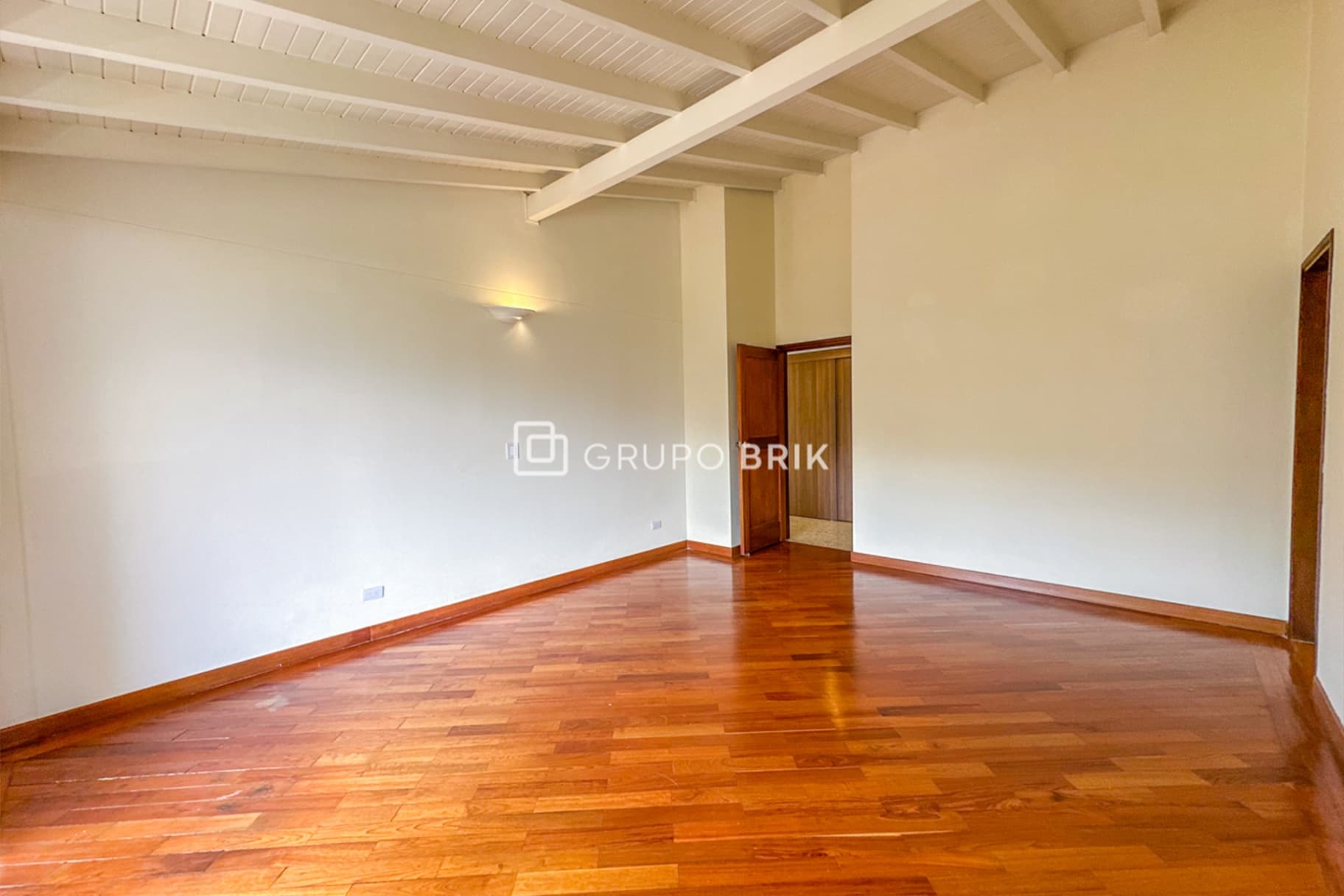 4-bed apartment for sale in El Poblado, Medellín: photo 25 of 31