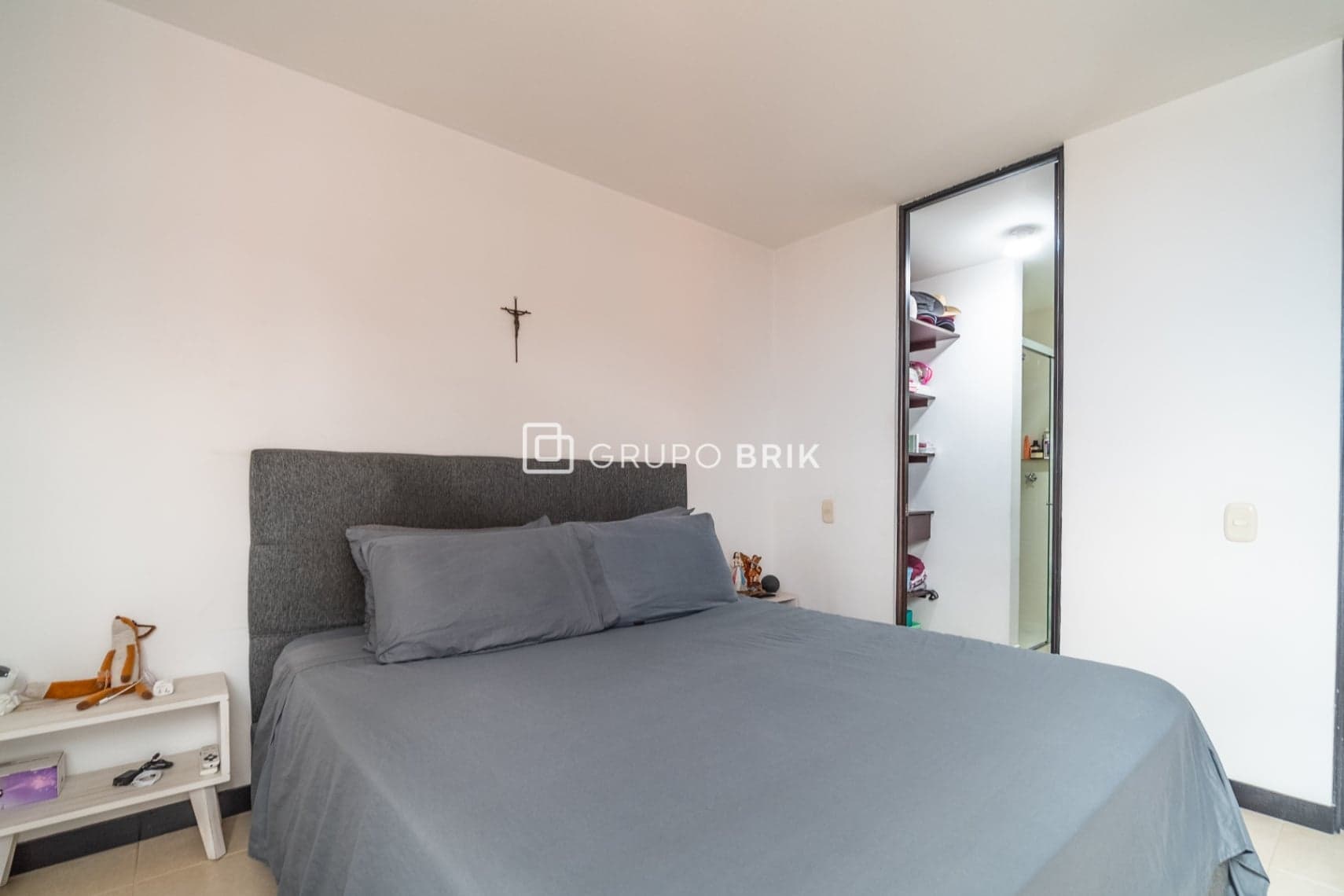 3-bed apartment for sale in El Poblado, Medellín: photo 13 of 14