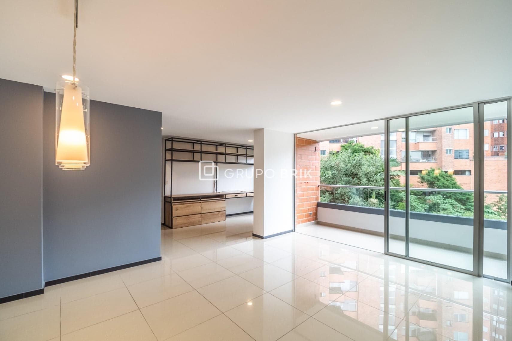 Apartamento Loma del Esmeraldal 3171 - 1
