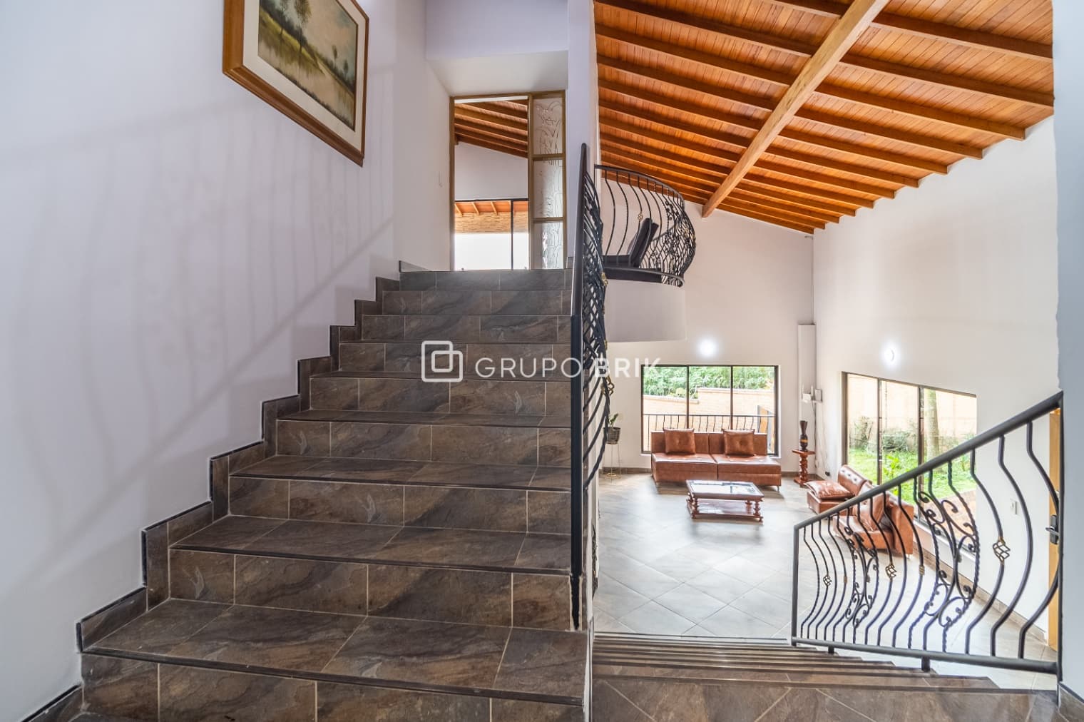 5-bed house for sale in Envigado: photo 11 of 39