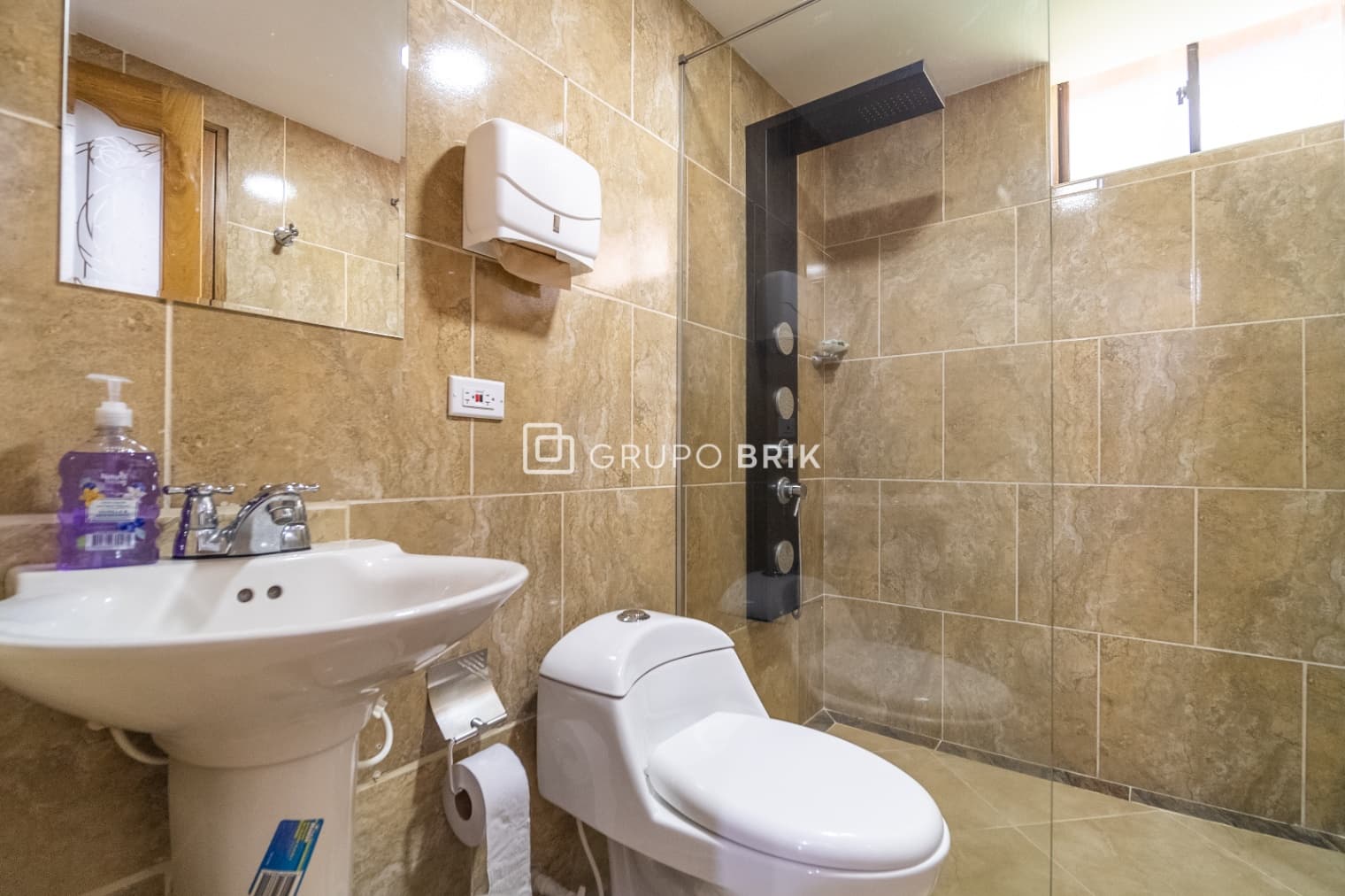 5-bed house for sale in Envigado: photo 12 of 39