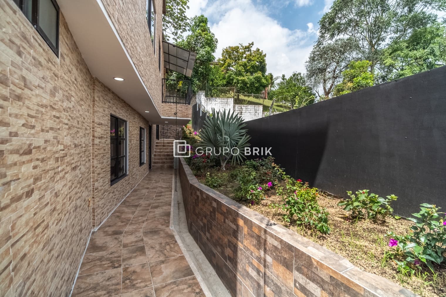 5-bed house for sale in Envigado: photo 32 of 39