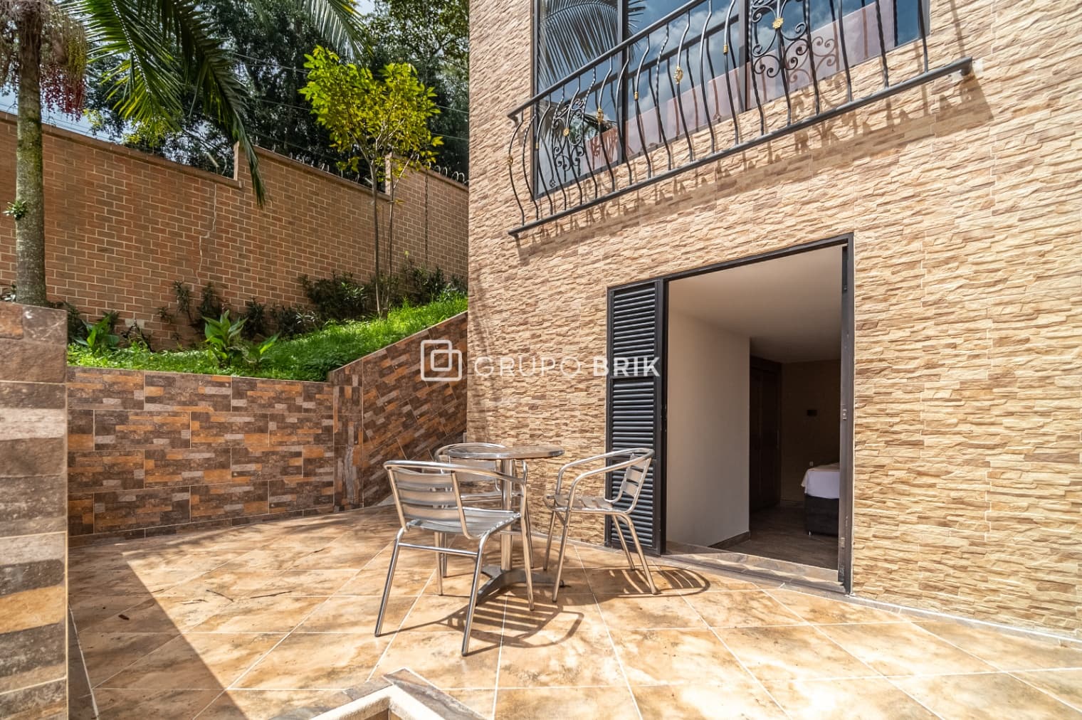 5-bed house for sale in Envigado: photo 37 of 39