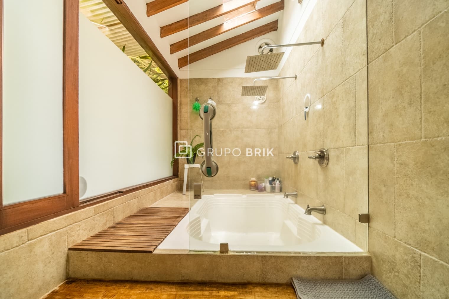 4-bed house for sale in Envigado: photo 30 of 32