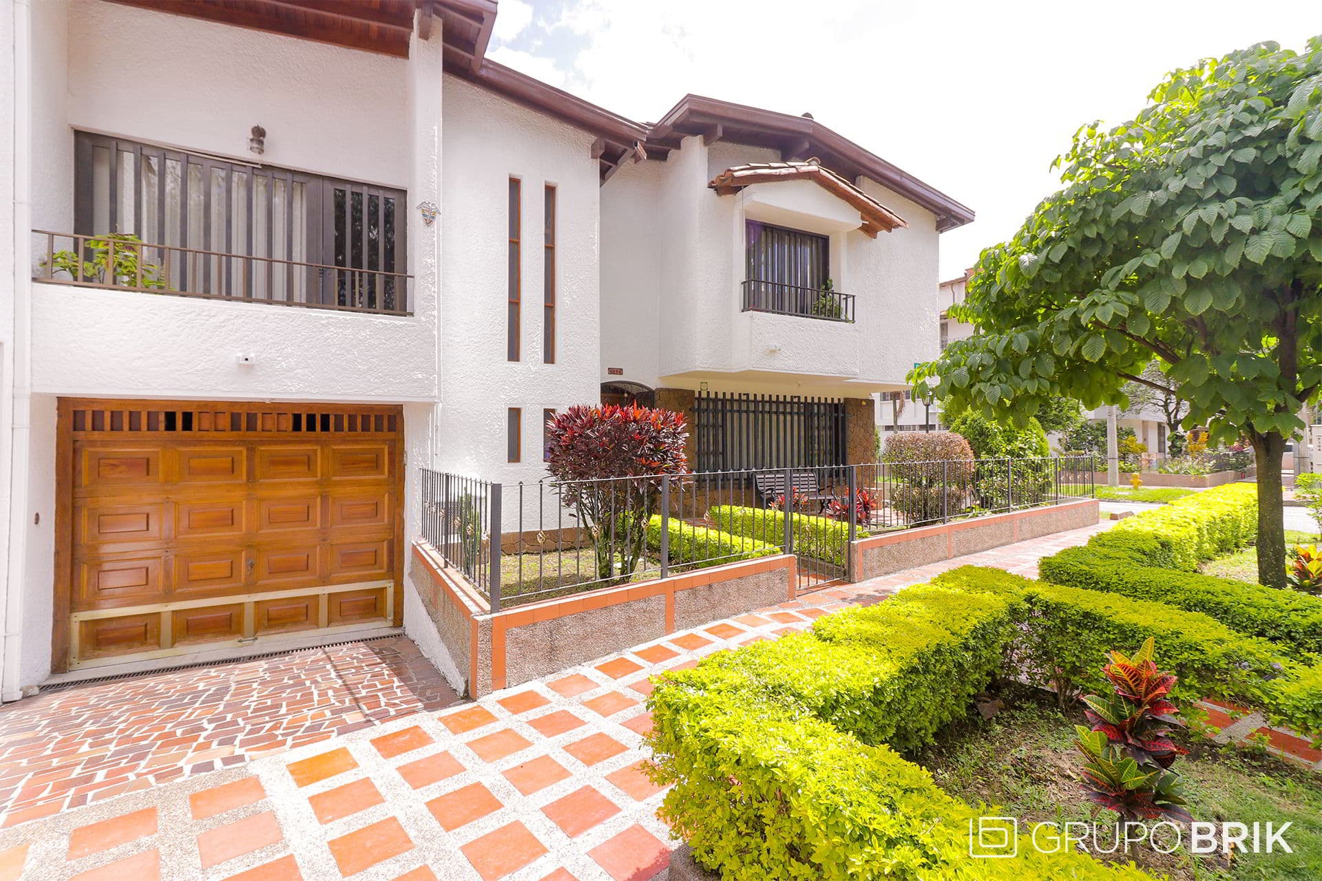 Vista principal de la propiedad