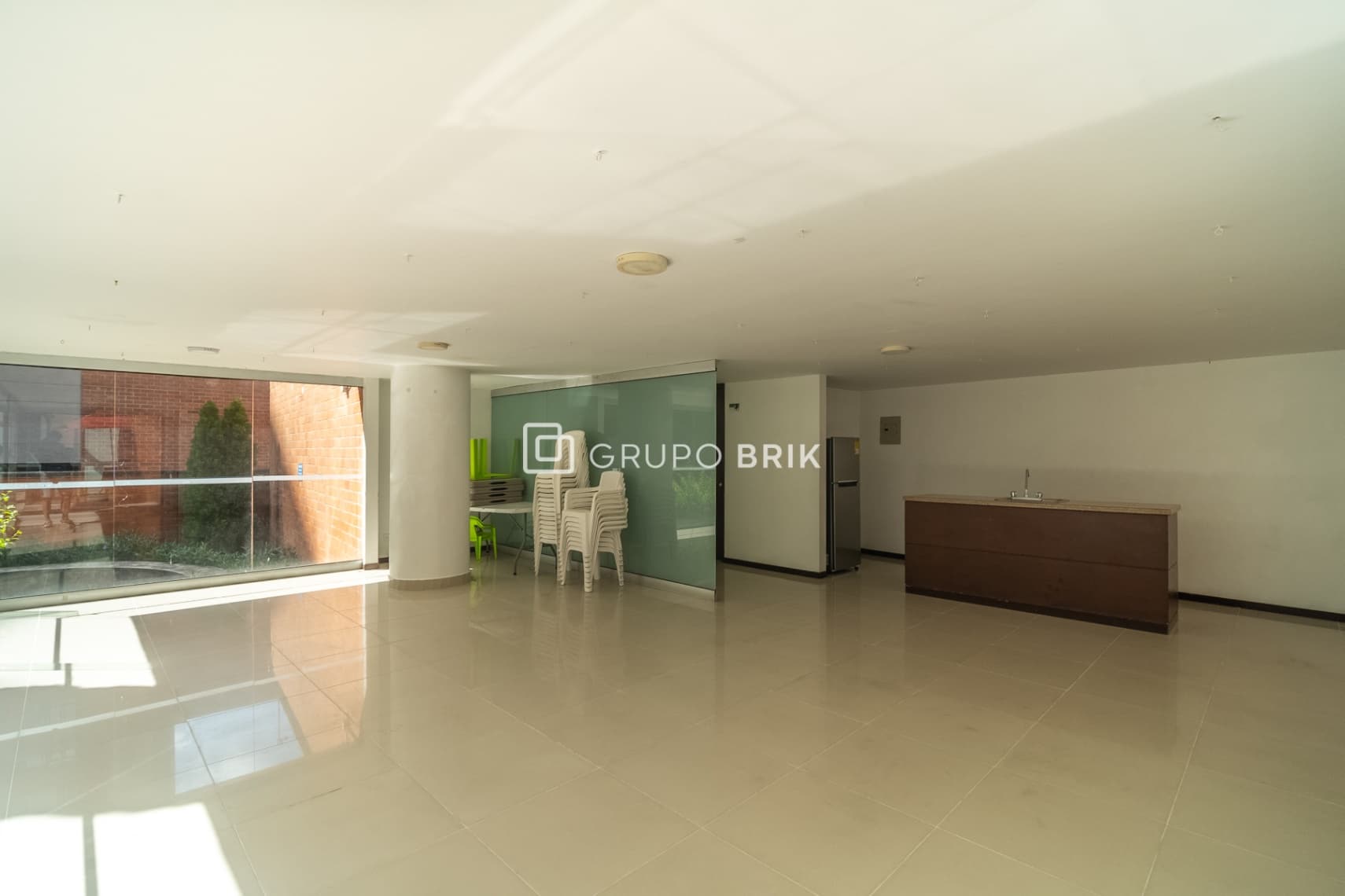 Image 20 of 25