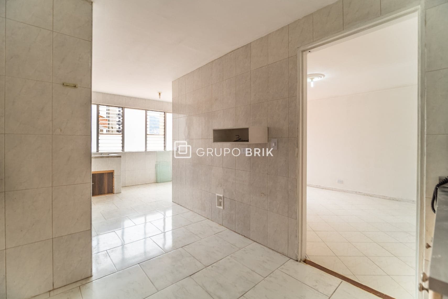 Image 6 of 17