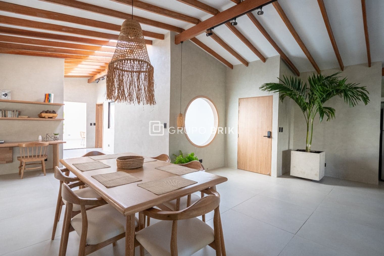 3-bed apartment for sale in Laureles Estadio, Medellín: photo 67 of 72