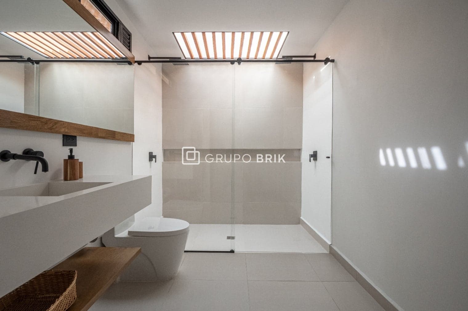 3-bed apartment for sale in Laureles Estadio, Medellín: photo 17 of 72